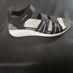 Easy Spirit Black Strappy Comfort Sandal